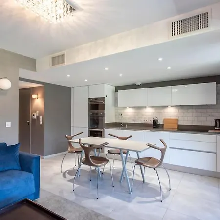 C2 - 2 Bdr Montfleury - Pool, Garage, Terrace & Ac *