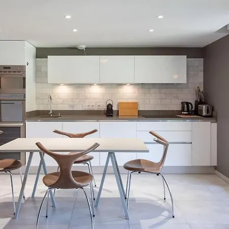 C2 - 2 Bdr Montfleury - Pool, Garage, Terrace & Ac Cannes