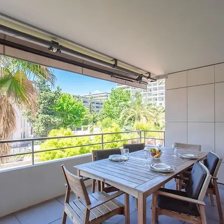 C2 - 2 Bdr Montfleury - Pool, Garage, Terrace & Ac *